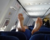 Секс в самолете глазами стюардессы. Люди раскрепощаются
